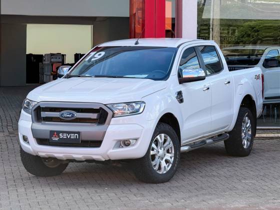 FORD RANGER 3.2 XLT 4X4 CD 20V DIESEL 4P AUTOMÁTICO FORD RANGER 3.2 XLT 4X4 CD 20V DIESEL 4P AUTOMÁTICO